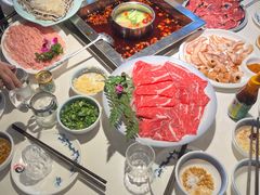 -二荆条·蜀鲜汇城市森林火锅