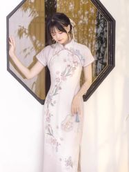 -租旗袍租礼服馆