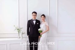 -雪中彩影婚纱摄影·微光艺术中心