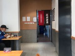 大堂-南城香·饭香串香馄饨香(赵公口店)