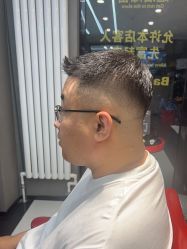 -好先生男士理发馆