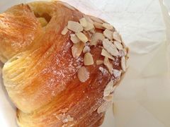 牛角包-老佛爷饼店