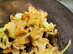 干锅腊肉花菜-避风塘·老港味餐厅(虹口龙之梦店)