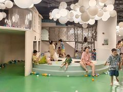 -涨巢·潮玩水疗局