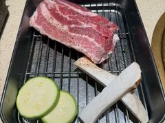 -蚂蚁洞·烤肉大营地(上海静安大悦城店)
