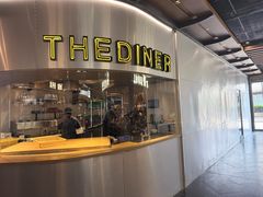 -The Diner X餐厅(青岛万象城店)