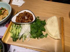 -关东小磨东北菜(上海长风大悦城店)