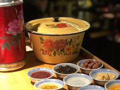 创世纪冰粉-哥老官重庆美蛙鱼头(龙湖杭州金沙天街店)