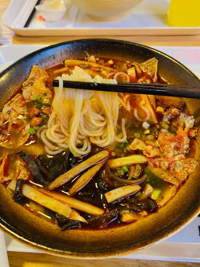 小喜螺·原汤螺蛳粉(八佰伴店)