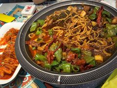 -楼兰古丽·新疆拌面·清真(华阳城店)