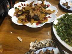 -牛八宝桂林米粉(八里庄店)