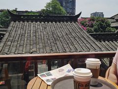 -星巴克臻选(成都宽窄巷子店)