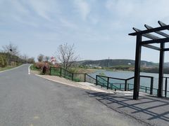 -大连铭湖国际观光牧场