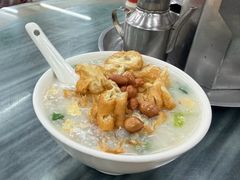 艇仔粥-穗银肠粉店(东川路店)