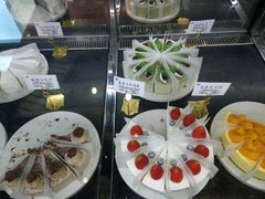 -The open life(万象城店)