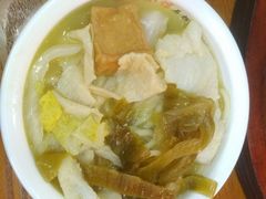 -周鱼小馆石锅酸菜鱼(活力汇店)