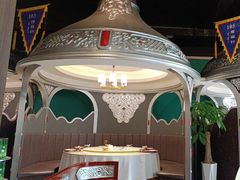 -哈啾嗨·新概念蒙餐(红星新城店)