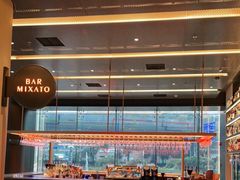 -星巴克臻选(上海合生汇1F店)