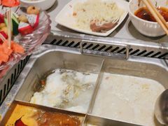 -海底捞火锅(宝龙广场夜宵主题店)