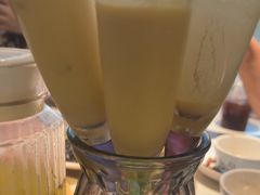 -小鱼小牛(世欧广场店)