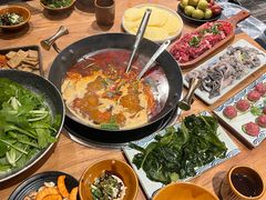 -贵厨酸汤牛肉(小十字店)