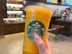 -星巴克(广州番禺钻汇广场分店)