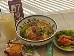 -康师傅私房牛肉面(马泉营奥莱店)