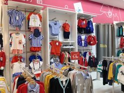 -孩子王童乐园(青岛万达店)