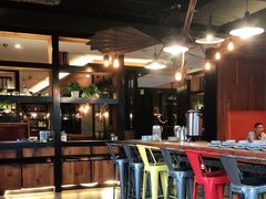 -童年小筑餐厅(申花路店)