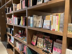 -茑屋书店(天目里店)
