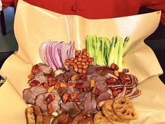 -老鼎万春卤菜(五代传承创始老店)