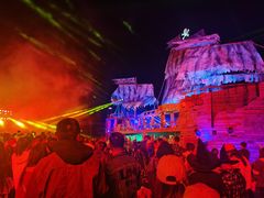 -七彩云南欢乐世界