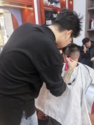 -可酷艺剪专业儿童美发沙龙(长风国贸第六馆店)