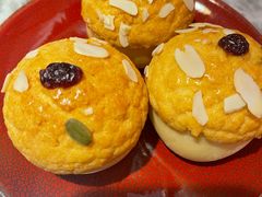 全麦坚果菠萝包-点都德(锦粤壹号IFS国金店)