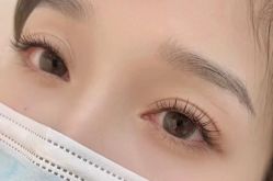 -纤纤玉手美甲美睫美容