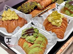 -HOT CRUSH趁热集合·现烤面包(环球港店)