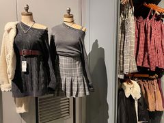 -Hollister(天环广场店)