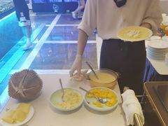 -小天鹅戴斯酒店鲸鲨百汇创作料理