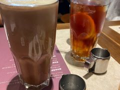 -阿维斯咖啡(镜湖店)