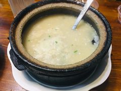 -老街烧烤(华中农业大学梧桐路步行街店)