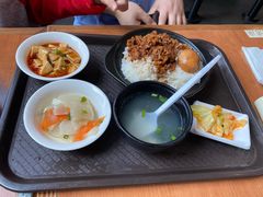 -老妈米线(港龙店)