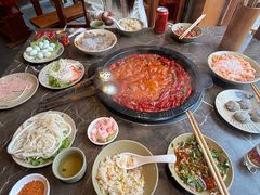 -渝大狮毛肚老火锅(遂宁万达店)