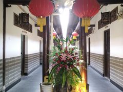 -唔呶喔哩酒家(生产街店)