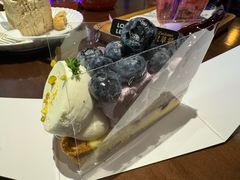 蓝莓芝士塔-黑草莓(重庆路店)