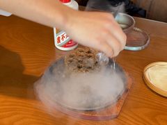 -包整·丝娃娃(一览甲秀楼风景店)