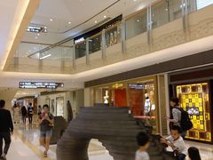 -香港ELEMENTS圆方