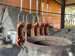 -大石鼓山庄·珠海第一烧猪