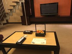 -绍兴鉴湖君澜大酒店