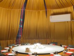 -羊门客在·烤盐池滩羊·川菜