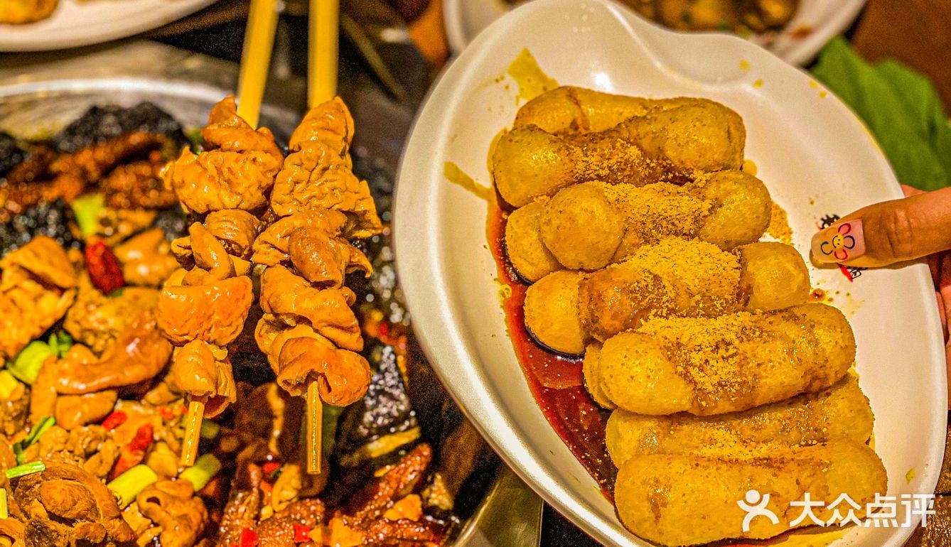 🆘救命啊❗臭豆腐无限续の肥肠鸡火锅🉑太香啦 ❗